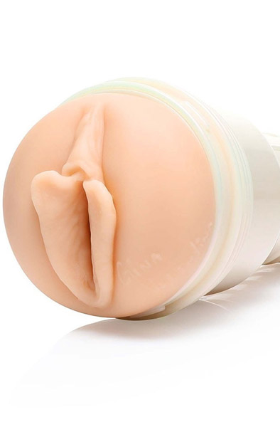 Fleshlight Gina Valentina Stellar Vagina - Fleshlight 3