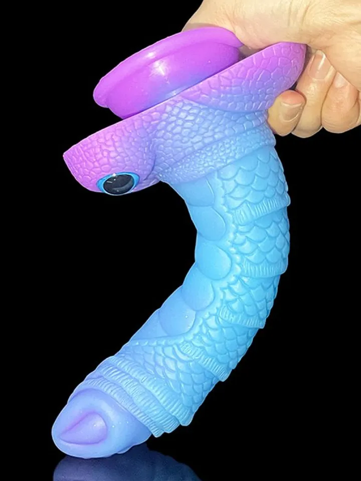 Trob Phosphorescent Dildo 23 cm - Monster dildo 3 [full]