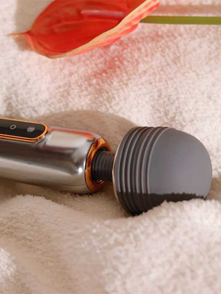 Wand Massagers Shining Metallic Luster - Stebuklinga lazdelė / masažo lazdelė 4 [full]